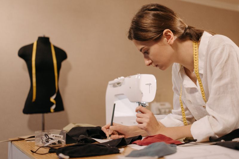 Do Sewing Blogs Make Money?
