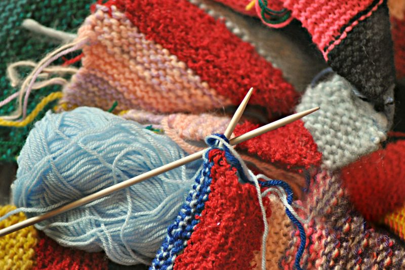 Does Knitting Use Less Yarn? Exploring Knitting and Yarn!